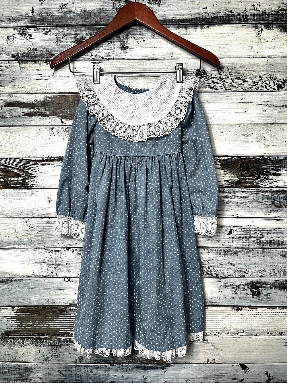 Bryan Vintage Blue & White Lace Collar Dress Size 6